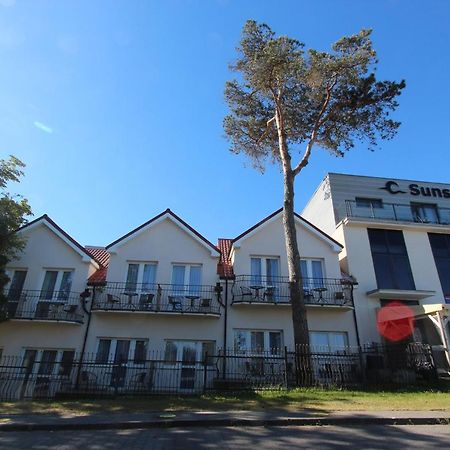 Sunset Przymorze Hotel Rewal Exterior photo